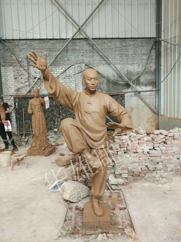 华雄泥塑模型