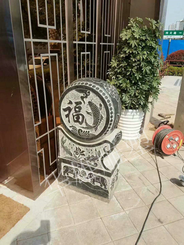 青石门墩