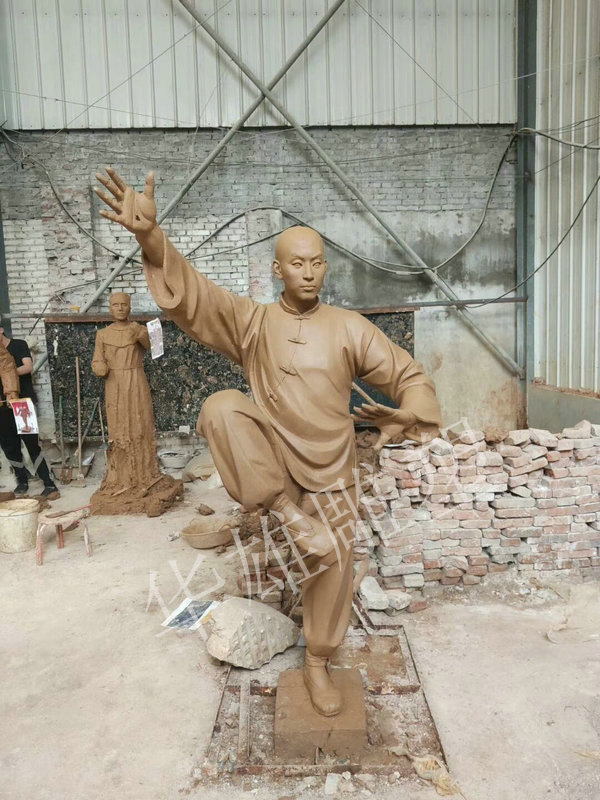 华雄泥塑模型