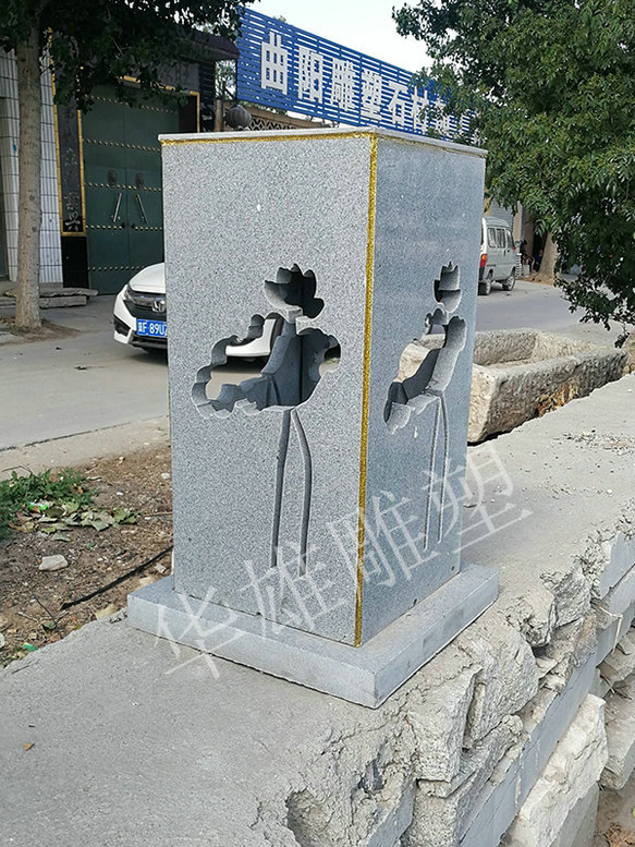太阳能石灯