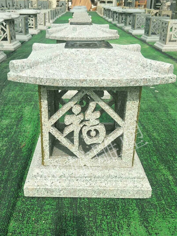 太阳能石灯