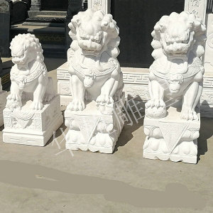 墓地石狮