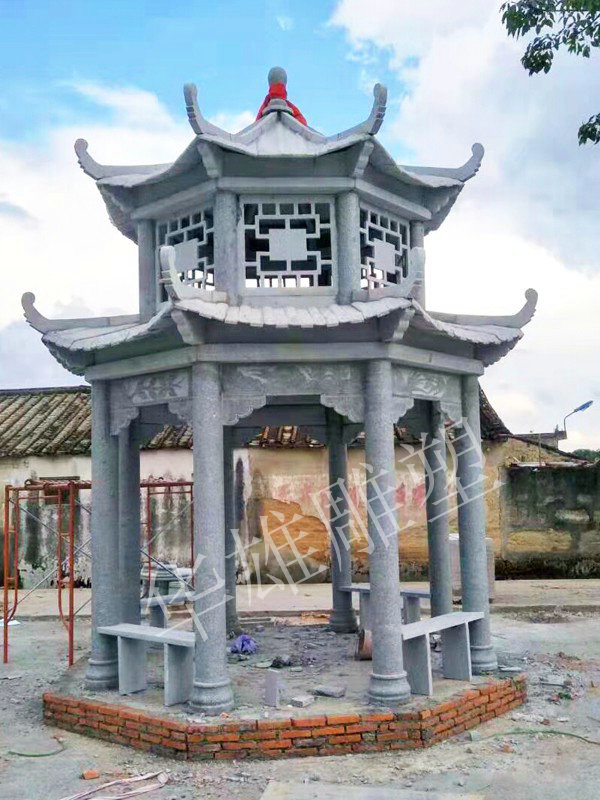 双层石凉亭.jpg
