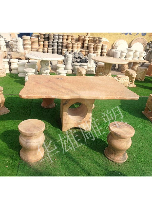 石桌石凳