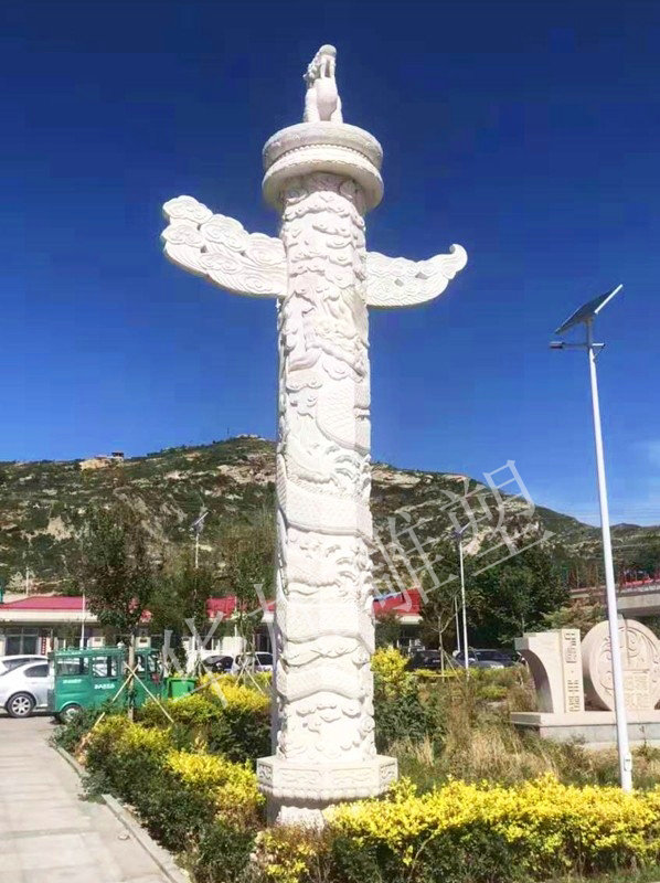 盘龙柱华表