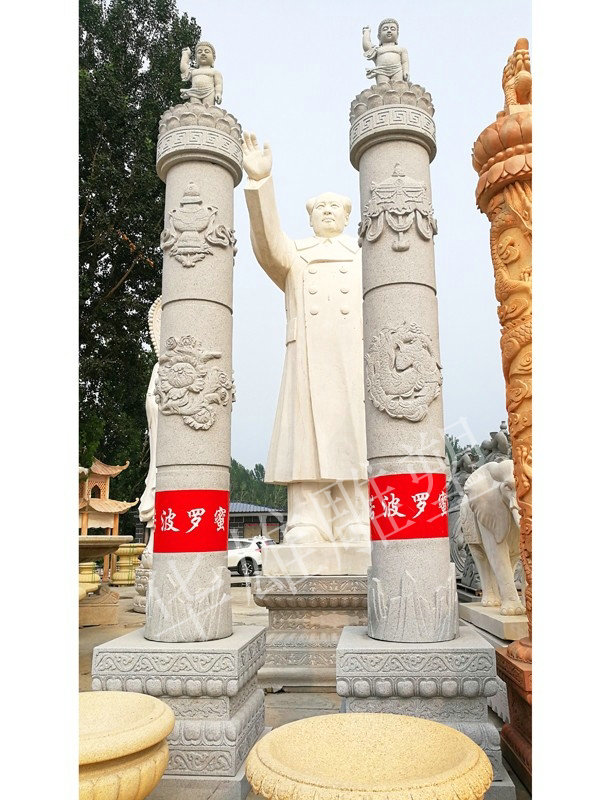 盘龙柱华表