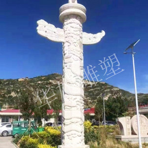 盘龙柱华表