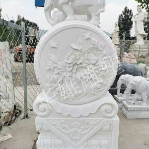 汉白玉门墩