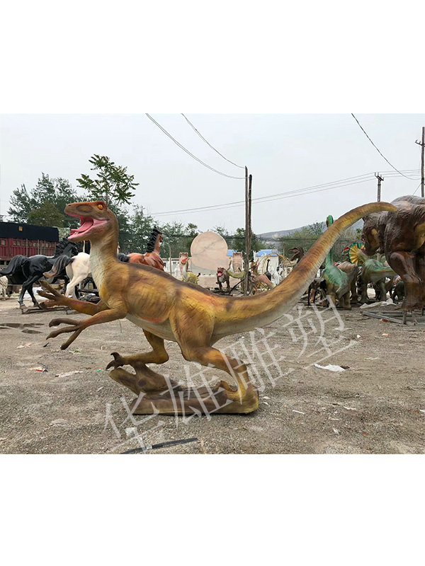 恐龙雕塑