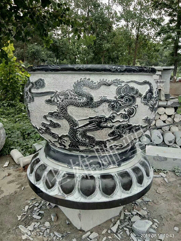 莲花底座龙盆