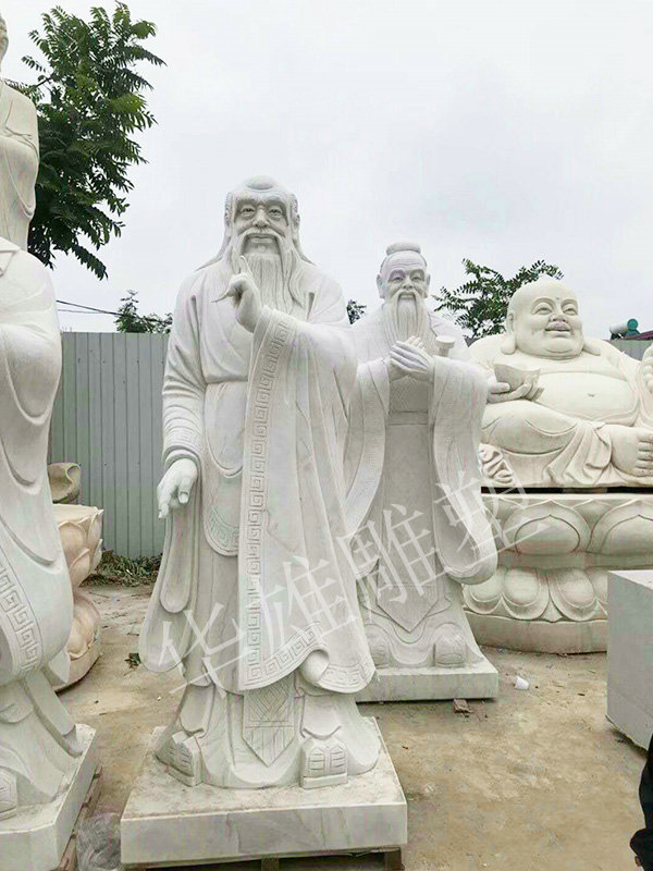 老子雕像