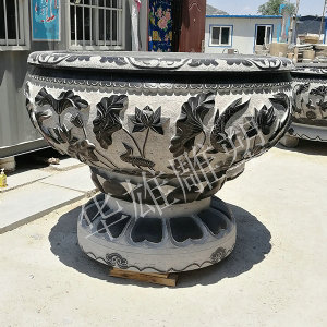 青石莲花底座花盆
