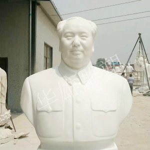 毛主席胸像