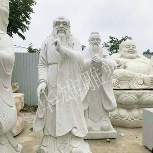 老子雕像
