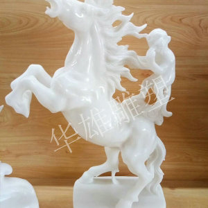 汉白玉石雕马